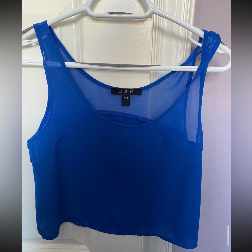 Bebe crop top